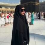 Umrah taxi customer review by Ratu Jamilah Indonesia