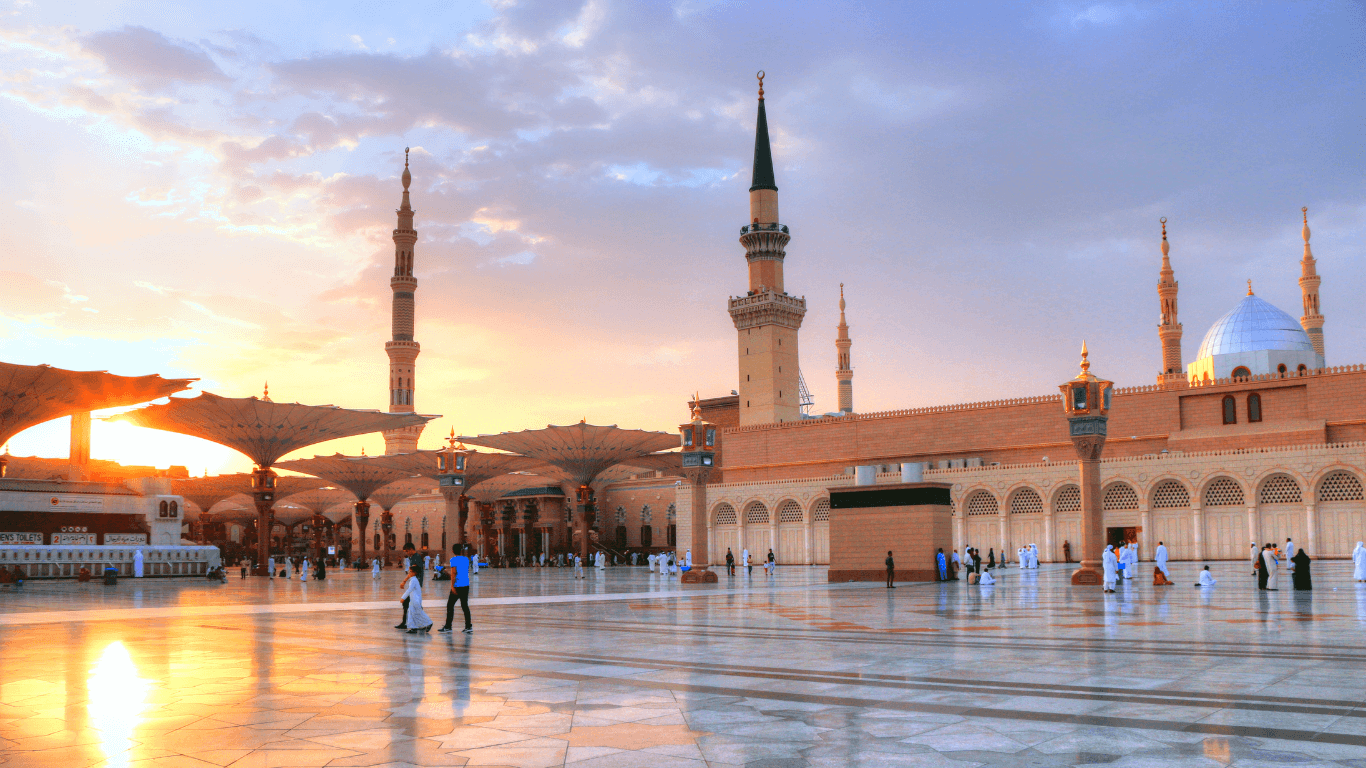 New Umrah Visa Rules 2025: What All Visa Holders Should Know 4 jj 1